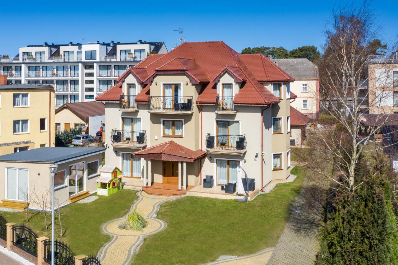 Villa Livia Niechorze Exterior foto